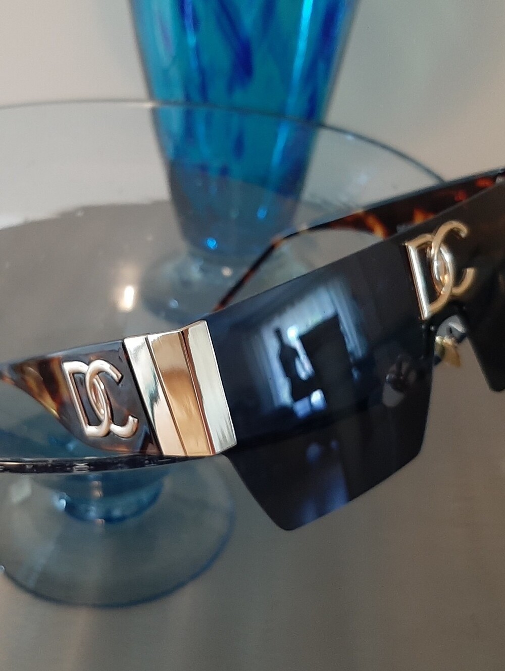 2 BDL NWOT😎D C-1 WHITE ➕ 1 TORTOISESHELL Sunglasses